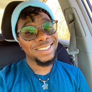 Meet your Posher, Gabe